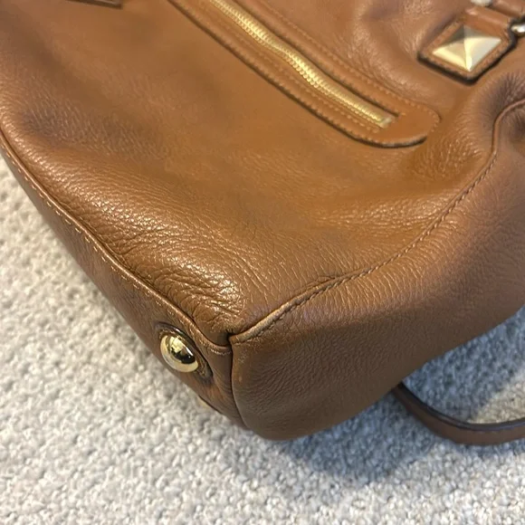 Michael Kors Pebbled Leather Brown Gold Tone Hardware - Picture 9 of 14